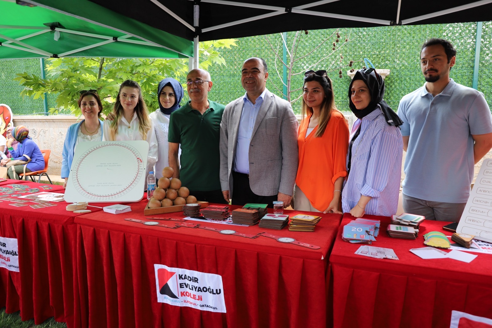 Başkan Çiftçi, Uluslararası Yarışmaya Katılan Öğrencilerle Bir Araya Geldi