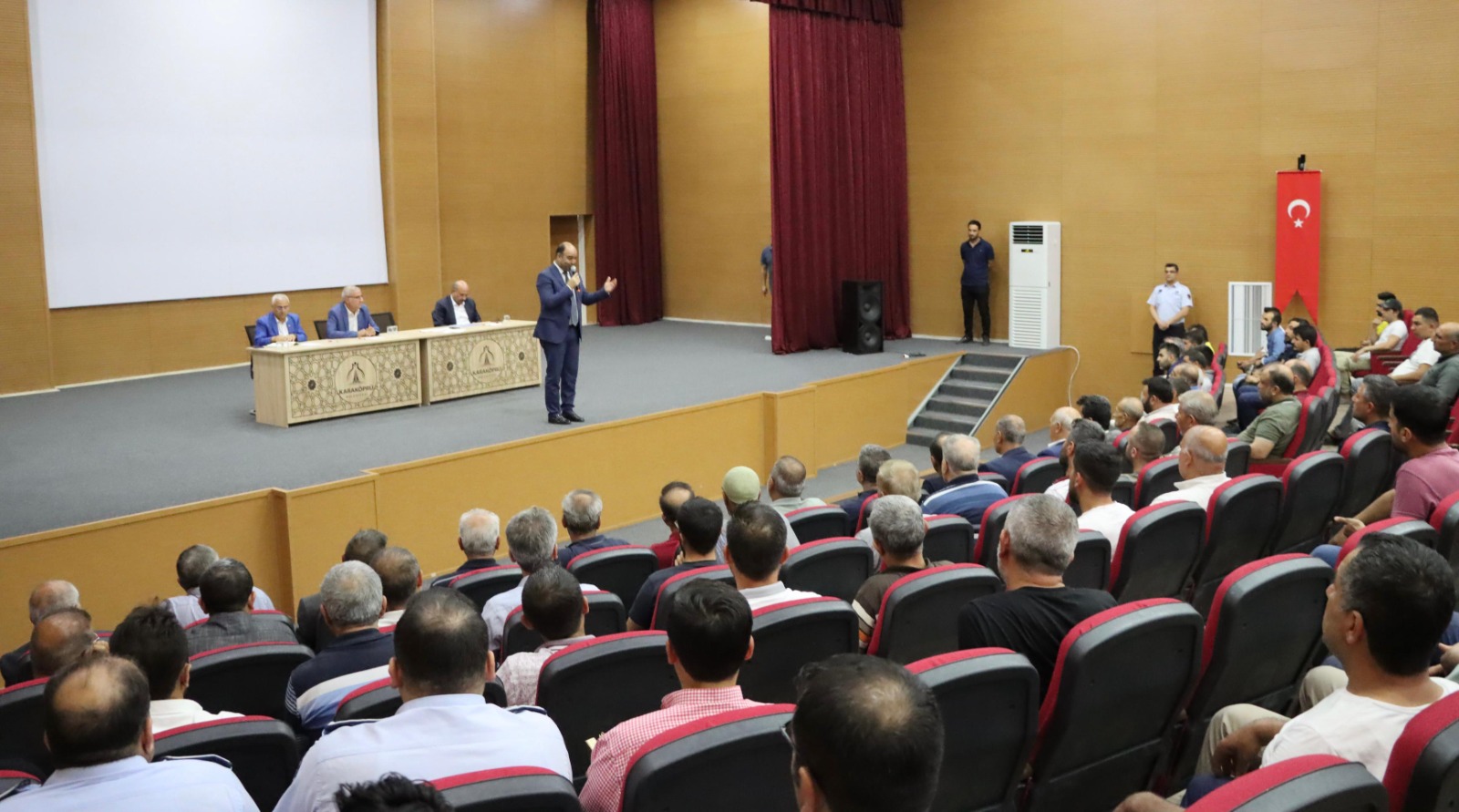 BAŞKAN NİHAT ÇİFTÇİ İLÇEDEKİ FIRINCILARLA TOPLANTIDA BULUŞTU