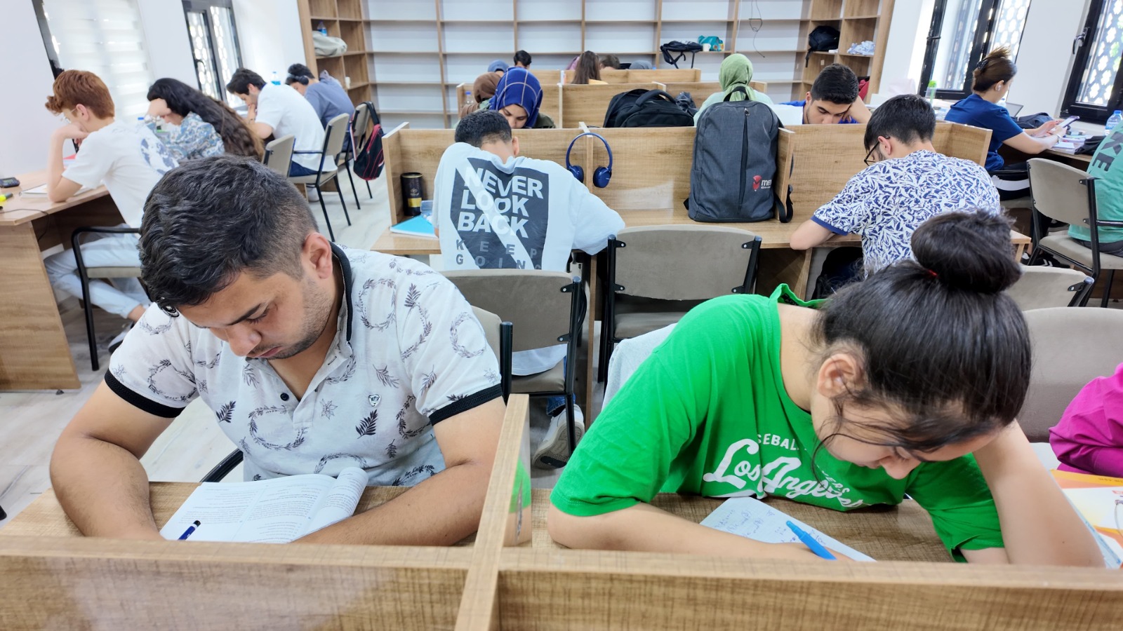 Öğrenciler Sınavlara Okuma Evlerinde Hazırlanıyor