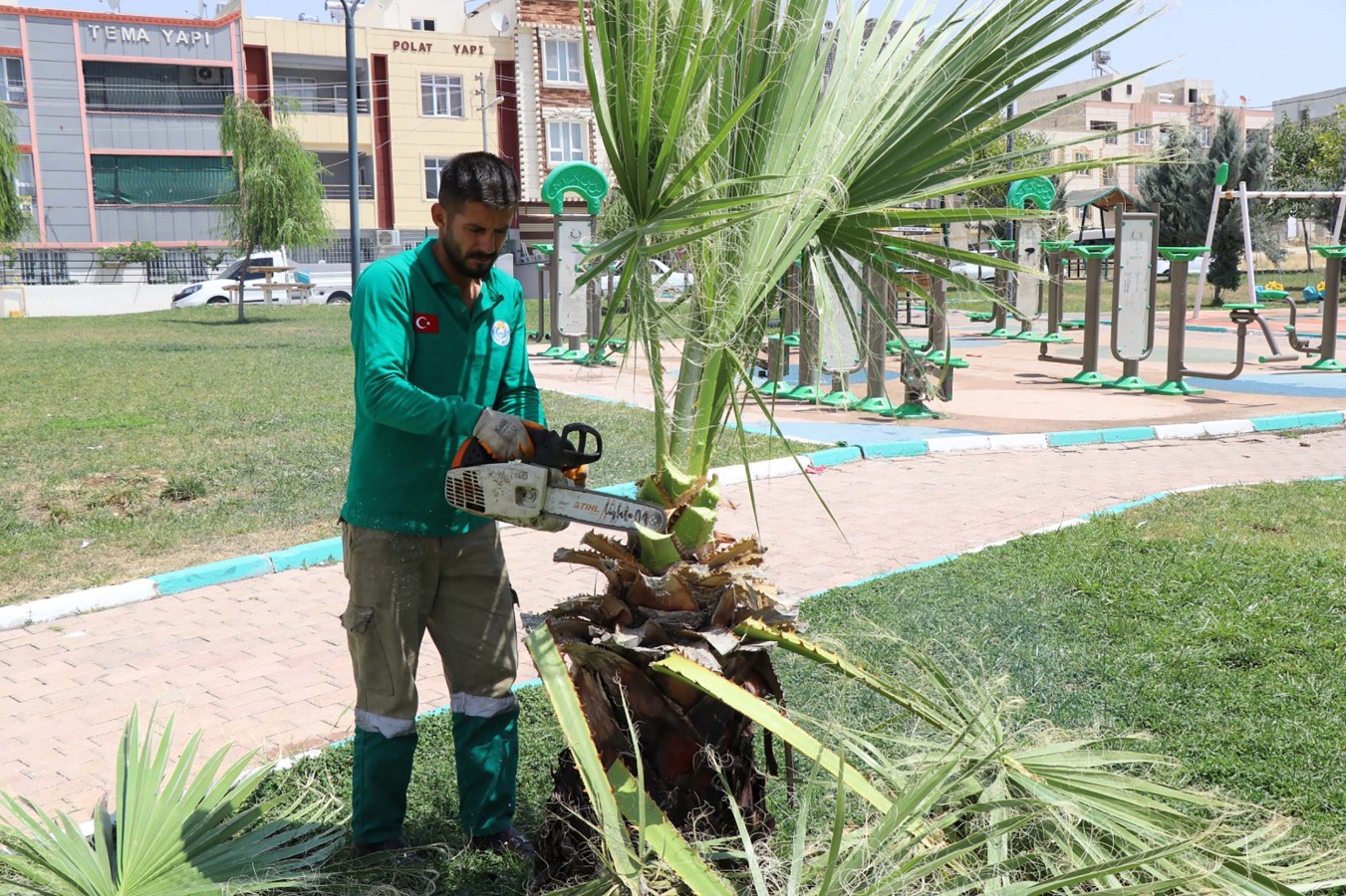 Haliliye Belediyesinden 6 Parkta Peyzaj Çalışması